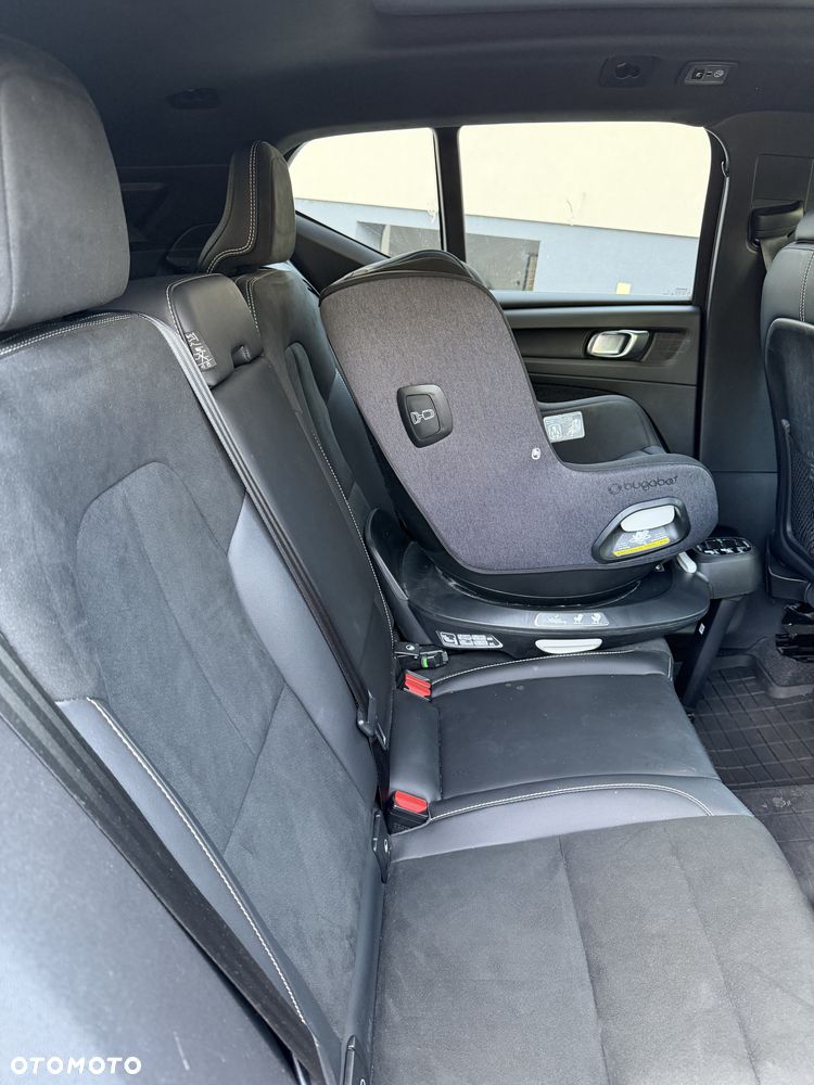 Volvo XC 40 T5 AWD R-Design - 10