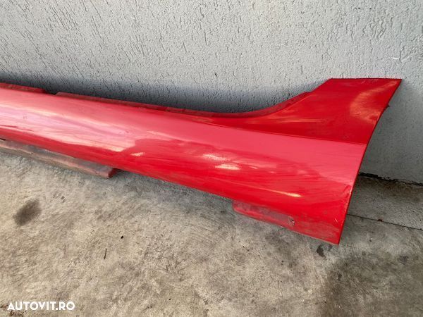 Prag stanga rosu VOLVO V40 31265846 - 4