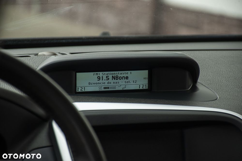 Volvo XC 60 D5 AWD Momentum - 39