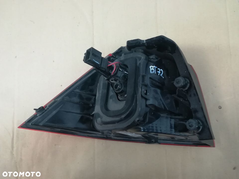 VW Golf VII HB 5G0 lampa prawa tył BT72 - 2