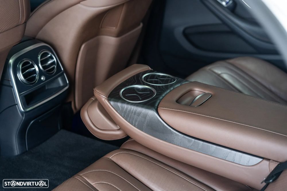 Mercedes-Benz S 560 e L 9G-TRONIC - 33