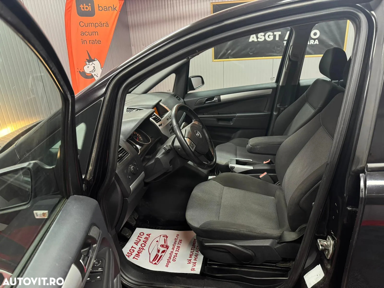 Opel Zafira - 11