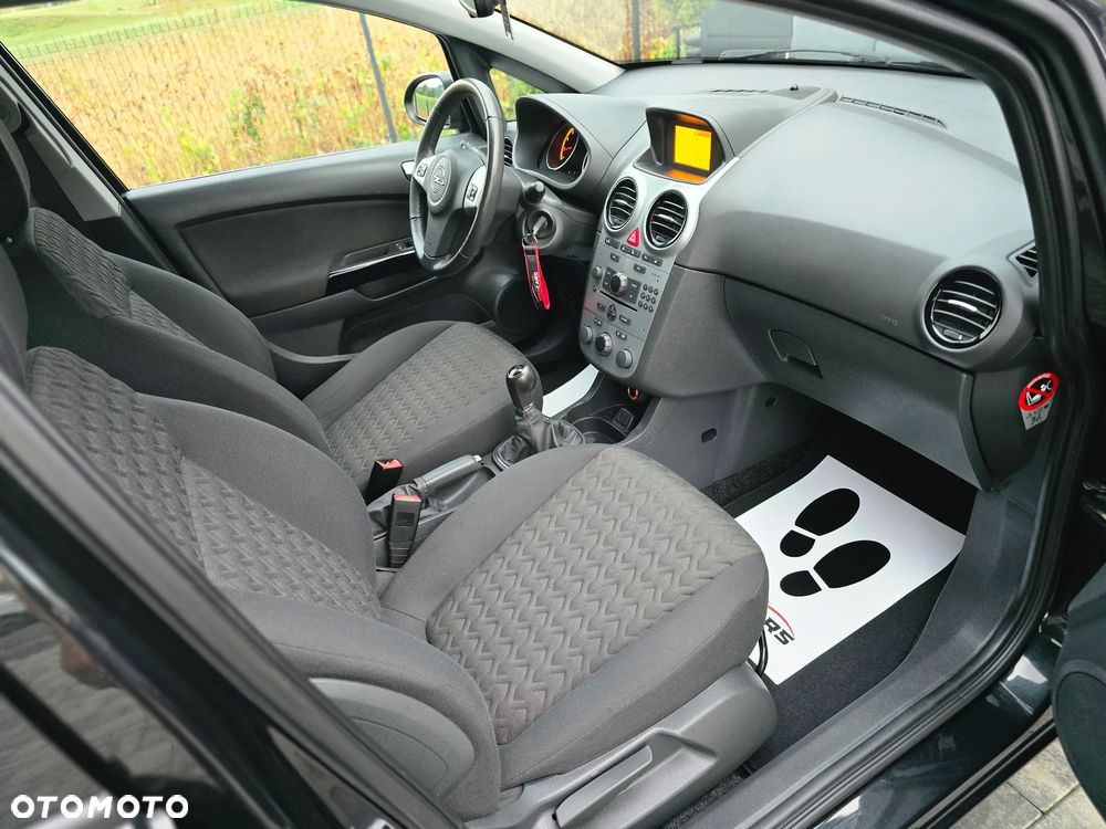 Opel Corsa - 24
