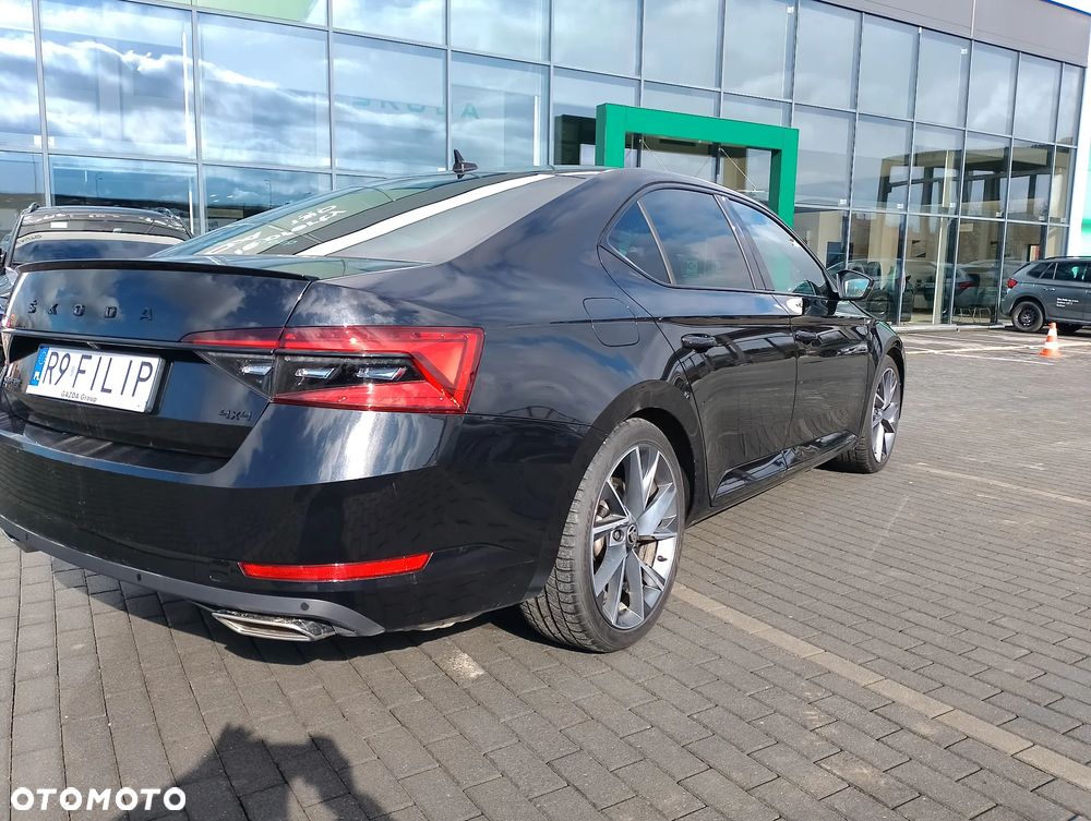 Skoda Superb 2.0 TSI 4x4 Sportline DSG - 9
