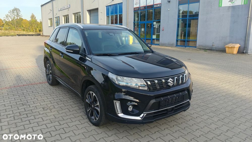 Suzuki Vitara 1.5 Dualjet Hybrid AGS Comfort+ "SHINKAI" - 11