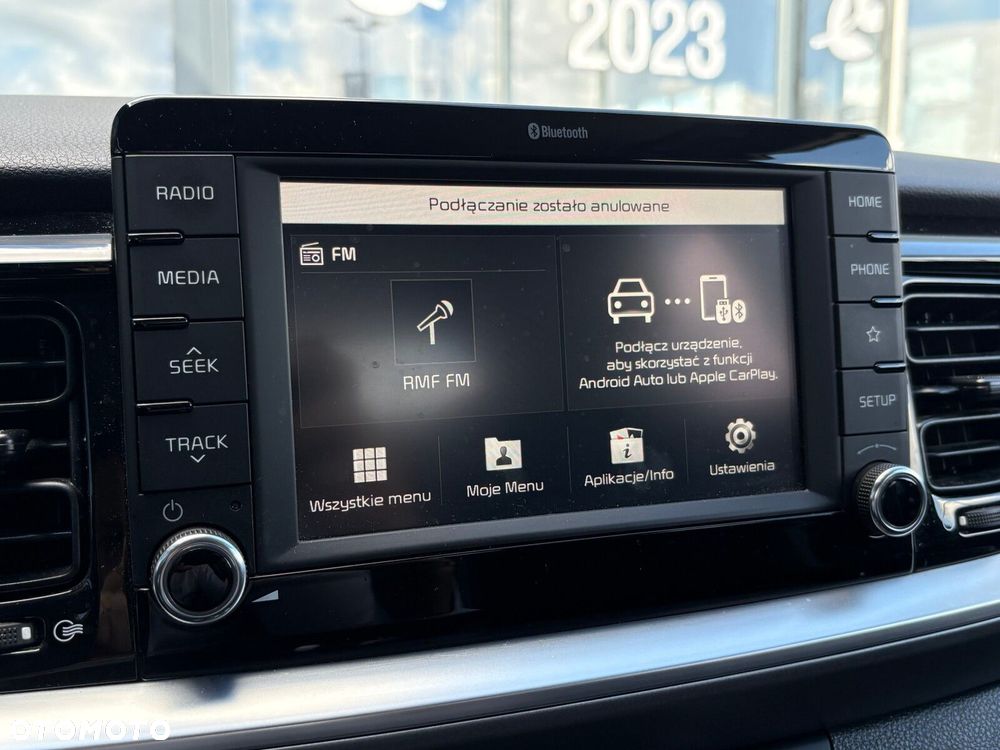Kia Stonic - 27