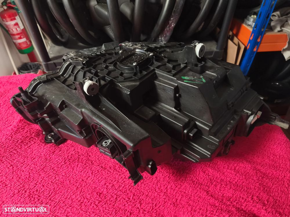 Farol Full Led BMW serie 8 G14 - 5A41007 - 8