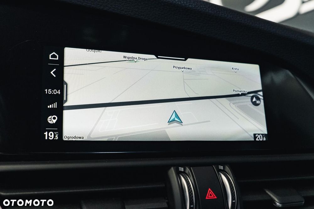 Alfa Romeo Giulia 2.0 Turbo Veloce Q4 - 18