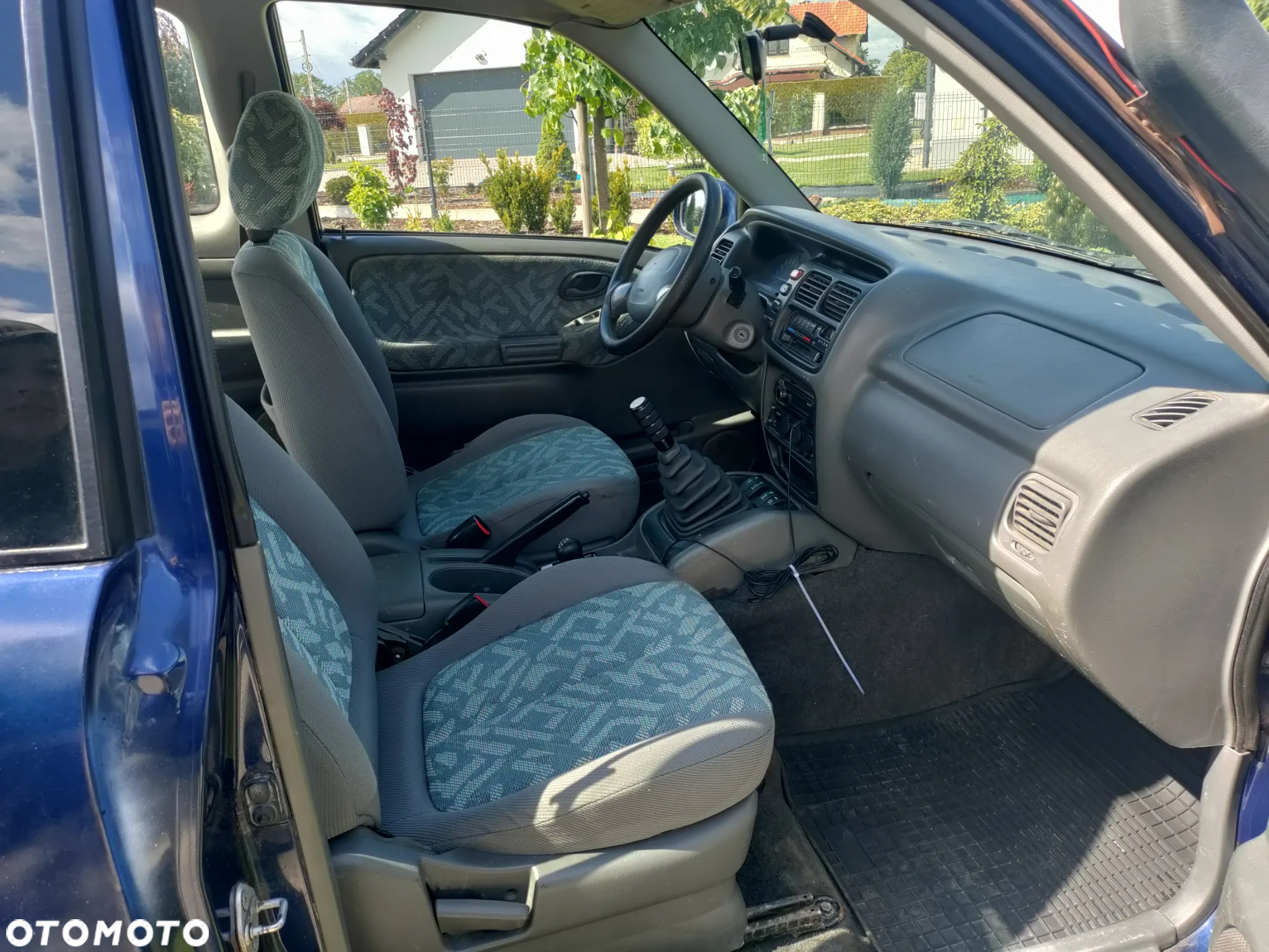 Suzuki Grand Vitara 2.0 - 8