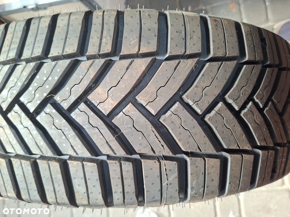 Opona 225/65R16C Michelin Agilis CrossClimate 112/110R DOT 39/25 - 8
