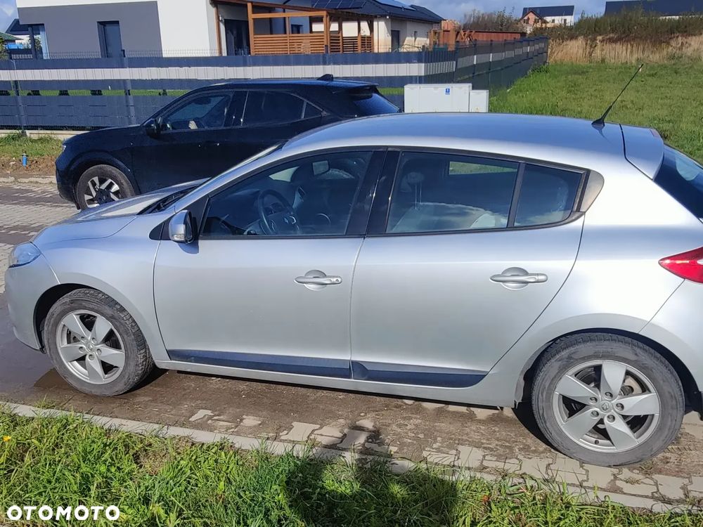 Renault Megane - 2