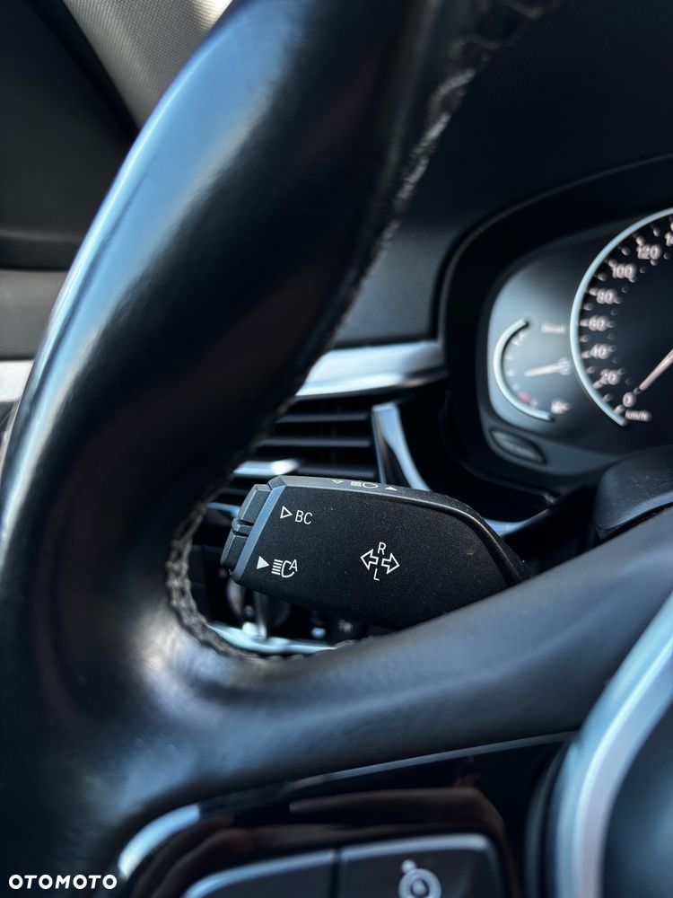 BMW Seria 5 520d xDrive Luxury Line - 13