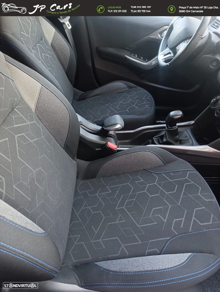 Peugeot 2008 1.2 PureTech Style - 13