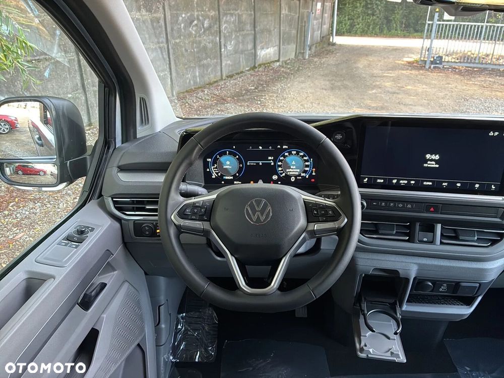 Volkswagen Transporter T7 PanAmericana PLUS Furgon/6-cio osob./(L2) 2.0 TDI 170KM, r.o. 3500 mm - 17