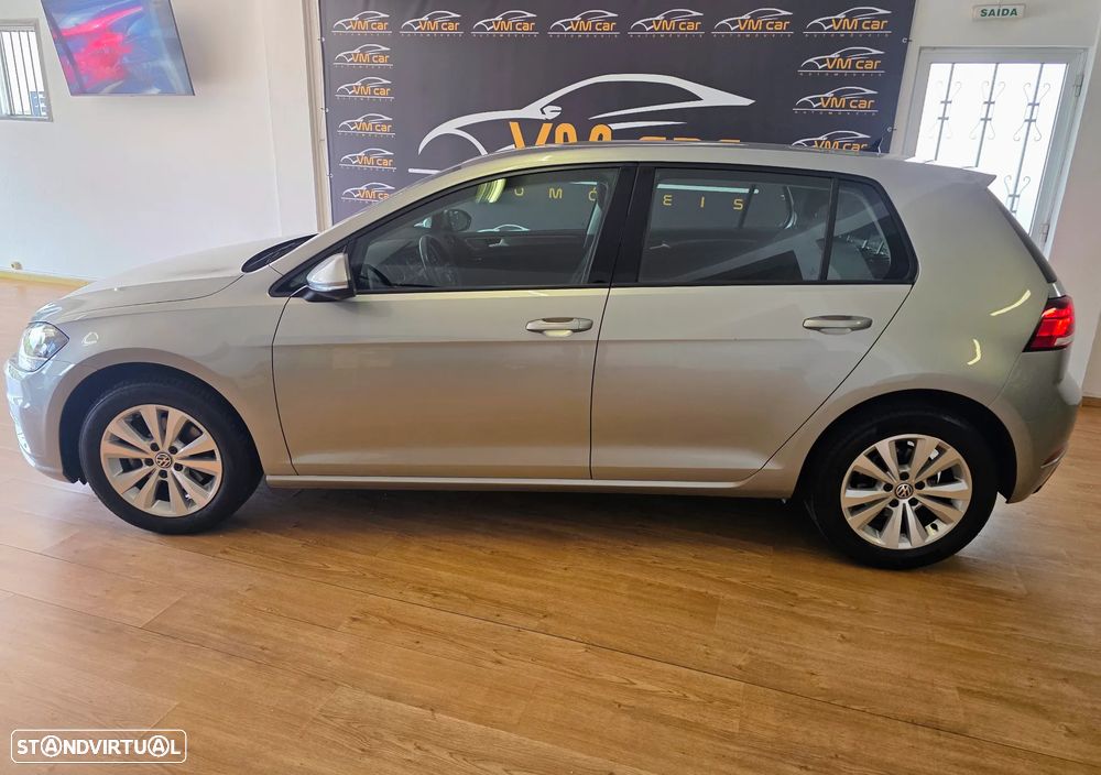 VW Golf 1.6 TDI Confortline - 9
