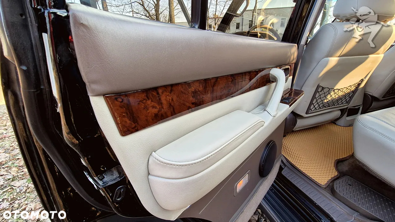 Lexus LX 470 - 17