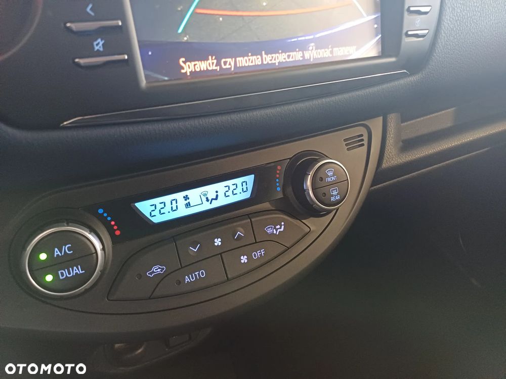 Toyota Yaris 1.5 Selection - 22