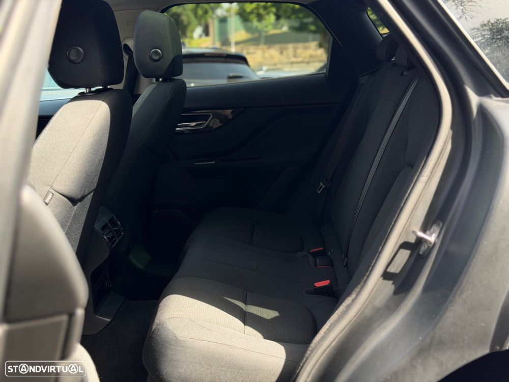 Jaguar F-Pace 2.0 i4D Prestige Aut. - 14