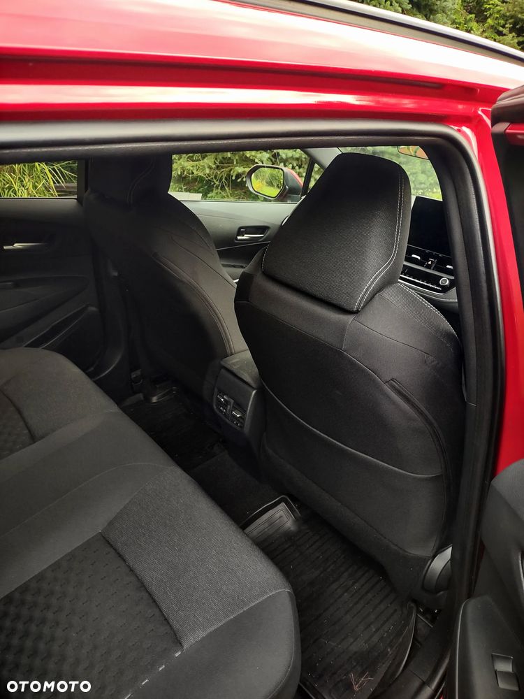 Toyota Corolla 2.0 Hybrid Comfort - 13