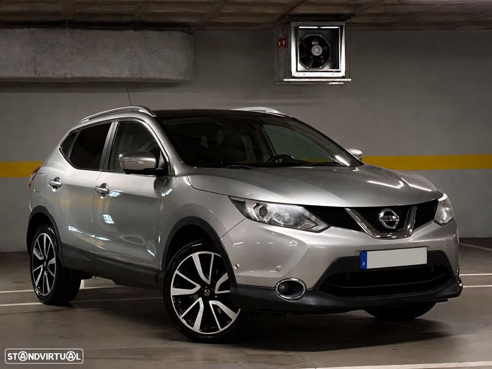 Nissan Qashqai 1.5 dCi TEKNA+ - 1