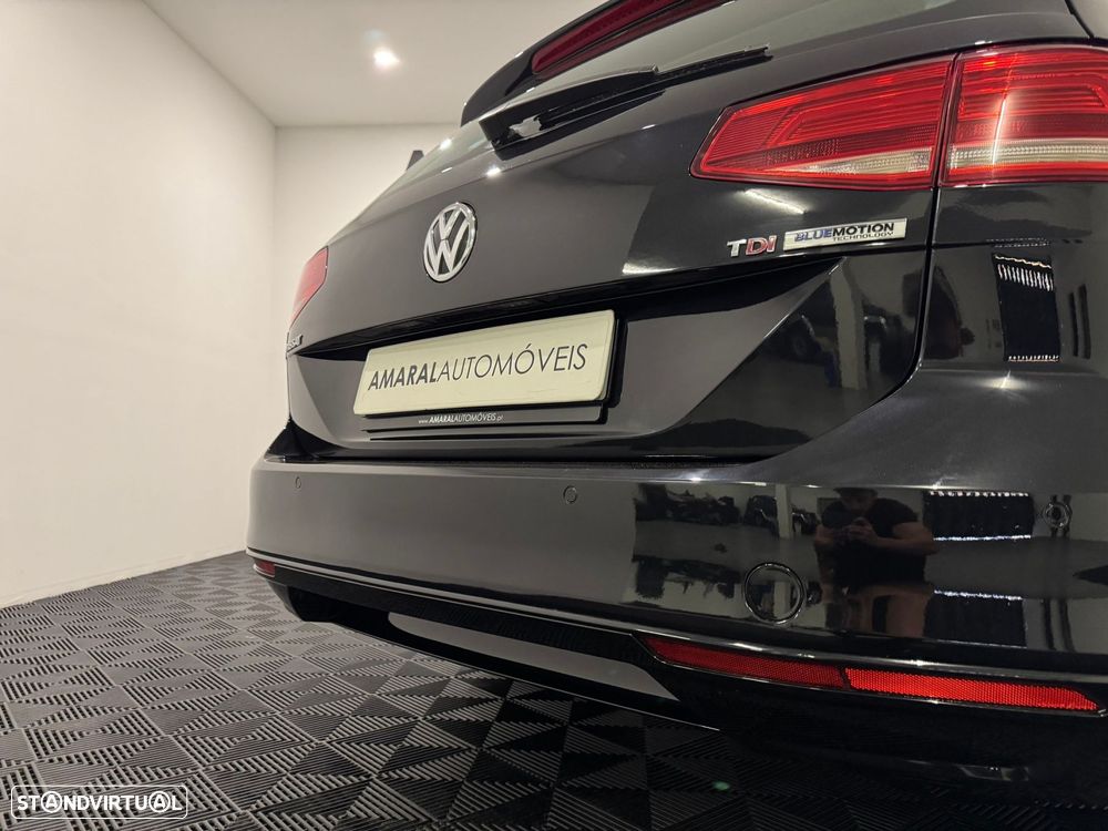 VW Passat Variant 1.6 TDI Confortline - 23