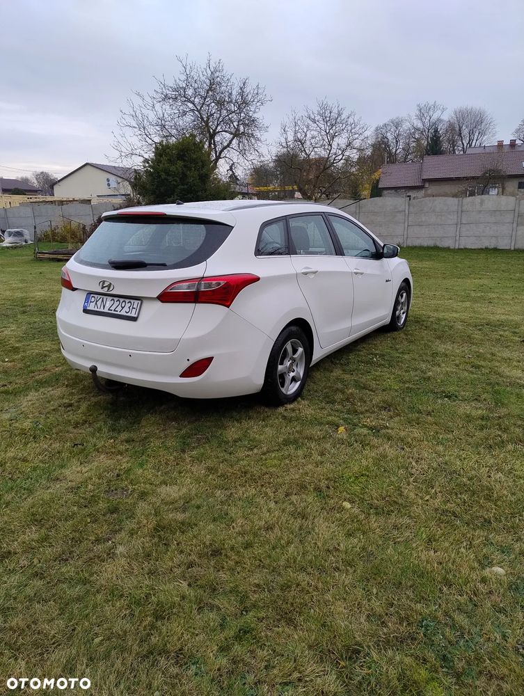 Hyundai i30 1.6 CRDi BlueDrive Comfort - 3