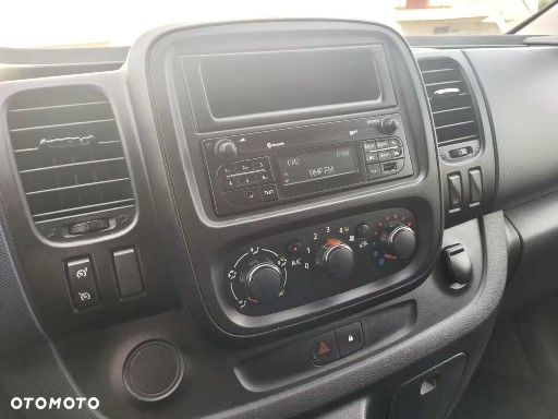 Opel Vivaro - 7