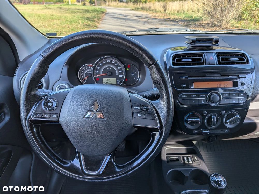 Mitsubishi Space Star - 18