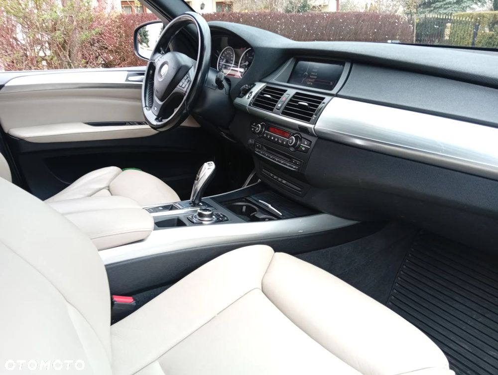 BMW X5 - 6