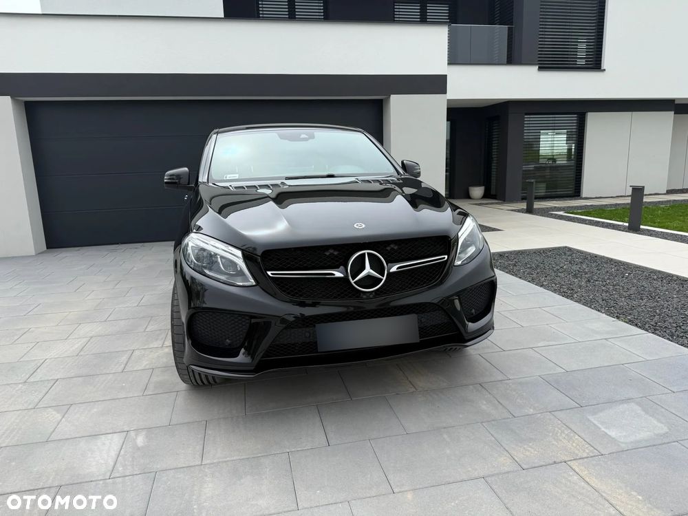 Mercedes-Benz GLE 400 4-Matic - 2