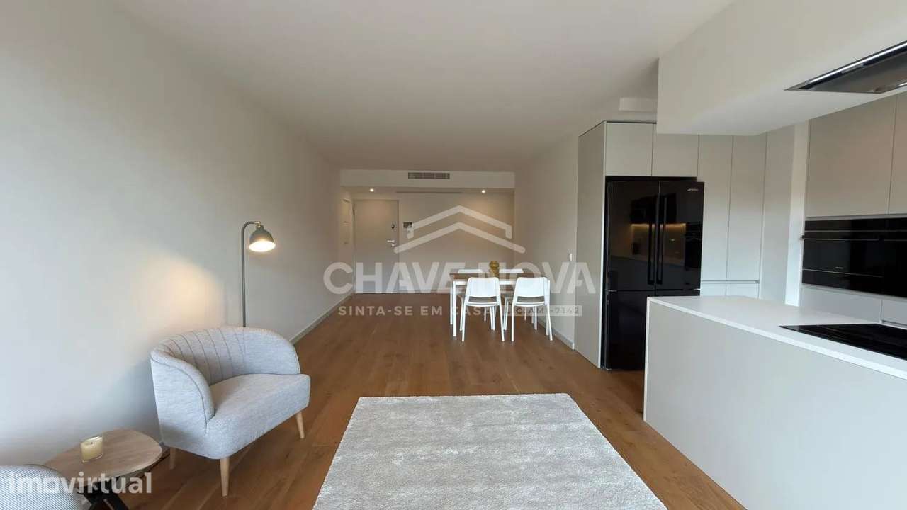 T3 Novo c/ 2 Lugares de Garagem em Oliveira do Douro CO - Grande imagem: 5/24