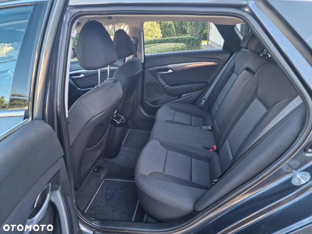 Hyundai i40 i40cw 1.6 Fifa World Cup Edition - 22