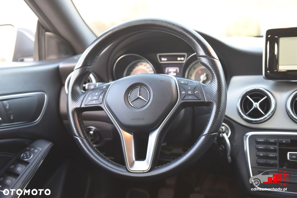 Mercedes-Benz CLA - 22
