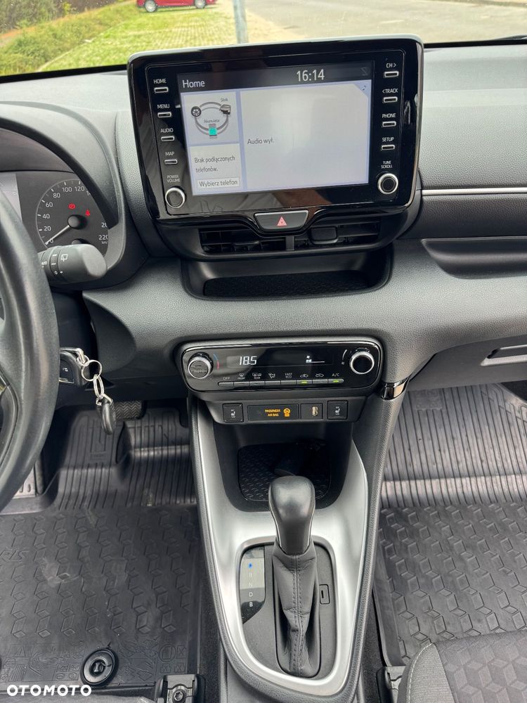 Toyota Yaris - 21