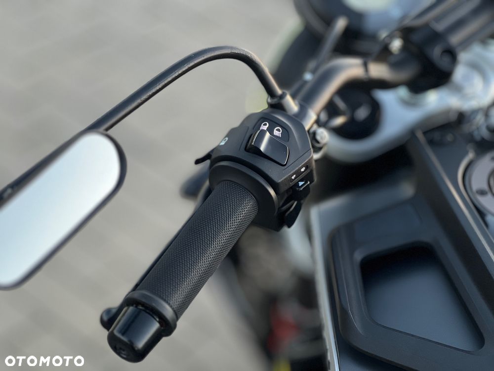 Husqvarna Svartpilen - 9