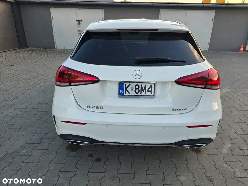 Mercedes-Benz Klasa A 250 4Matic 7G-DCT AMG Line - 4