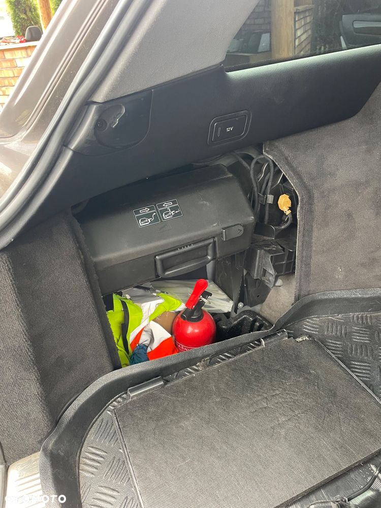 Audi A6 Avant 2.4 - 20