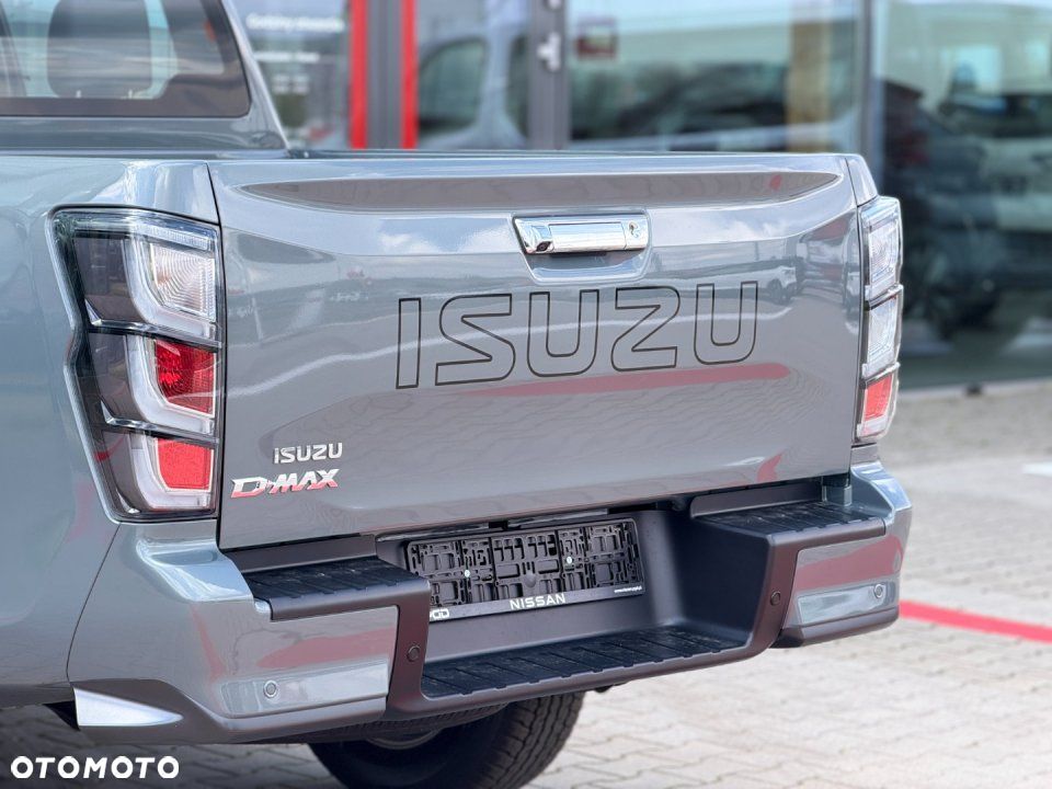 Isuzu D-Max - 7