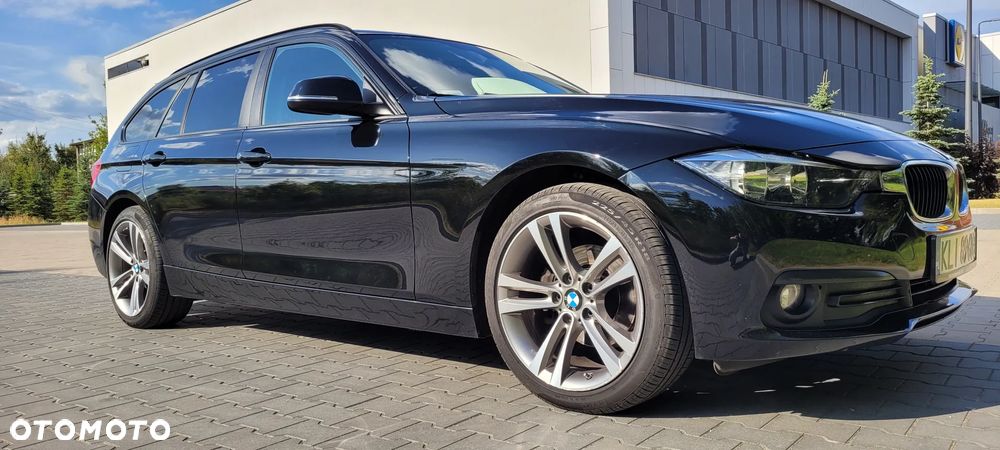 BMW Seria 3 318d - 1