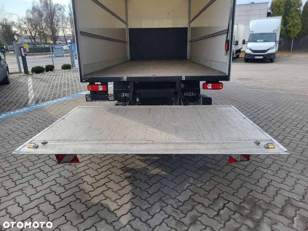Iveco 72C18A8H/P Kontener 15e-palet winda 1000 kg - 9