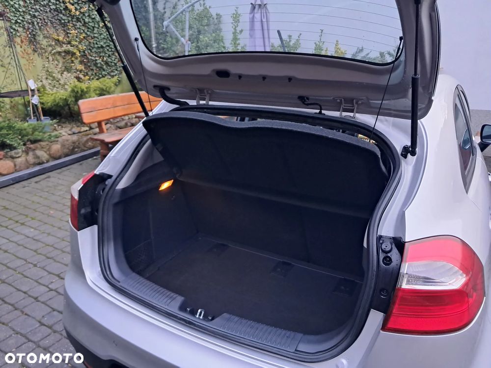 Kia Rio 1.4 Dream Team Edition - 8