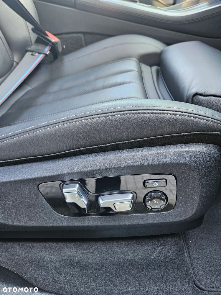 BMW X5 xDrive30d sport - 22