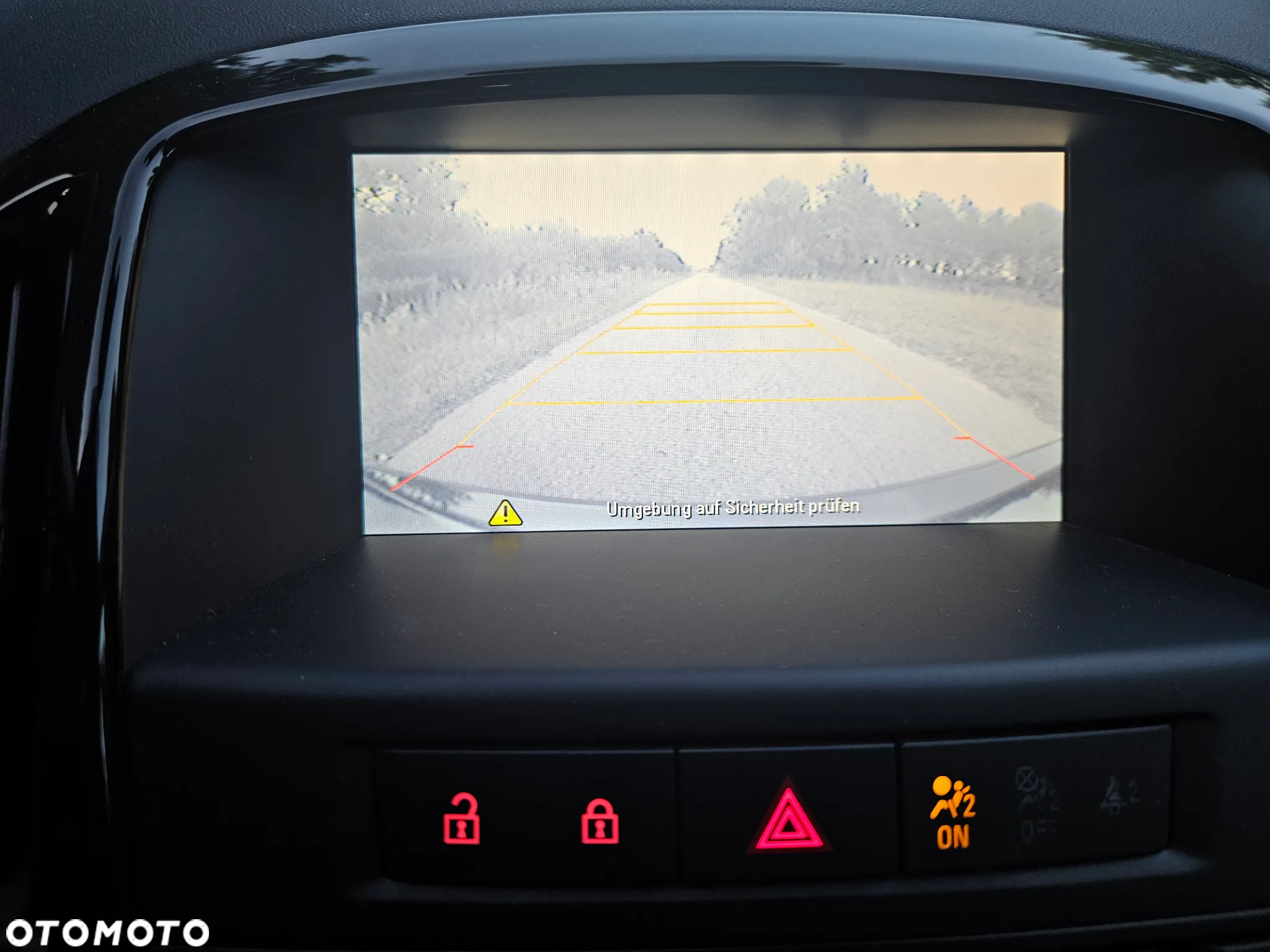 Opel Astra 2.0 CDTI Exklusiv - 33
