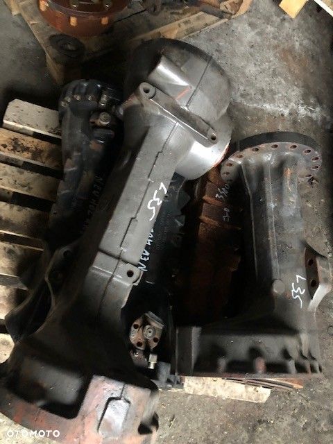 OBUDOWA MOSTU ZF AV 230 TYŁ - PRZÓD VOLVO L30 L35 ZETTELMEYER 602 - 1