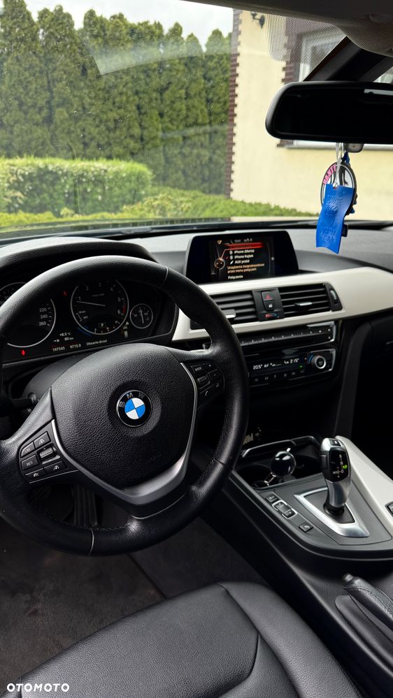BMW Seria 3 320d - 5