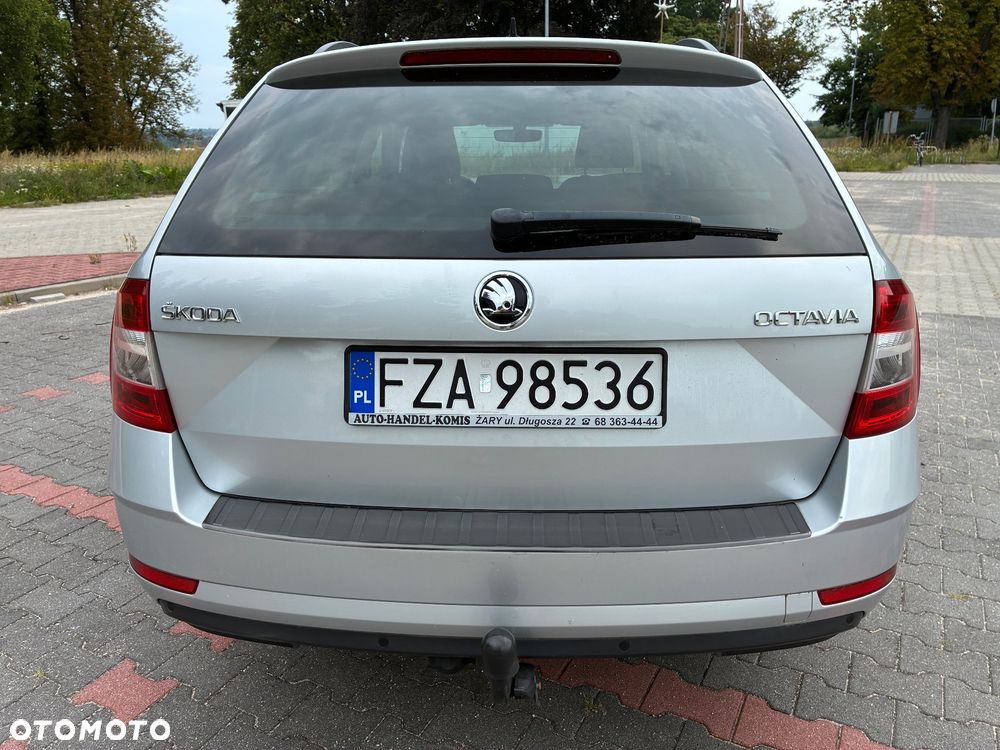 Skoda Octavia 2.0 TDI Clever - 9