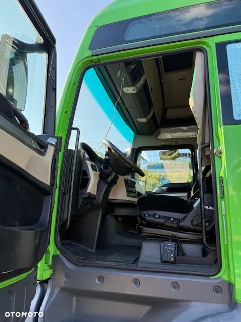 MAN TGX 18.460 XXL Salon PL - 12