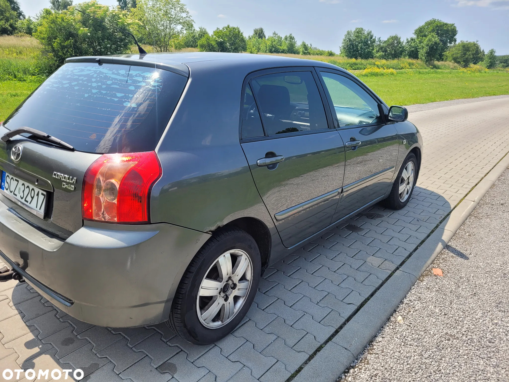Toyota Corolla - 8