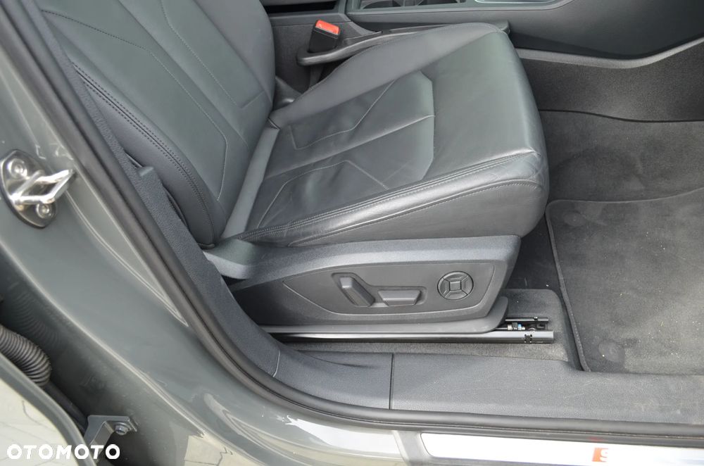 Audi Q3 45 TFSI Quattro S Line S tronic - 20