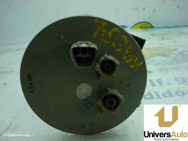 SENSOR DE COMBUSTÍVEL TOYOTA LAND CRUISER PRADO 2003 -8332060440 - 2